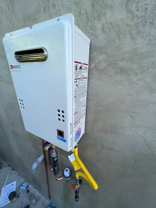 Tankless water heater installation for Green Meadows homes